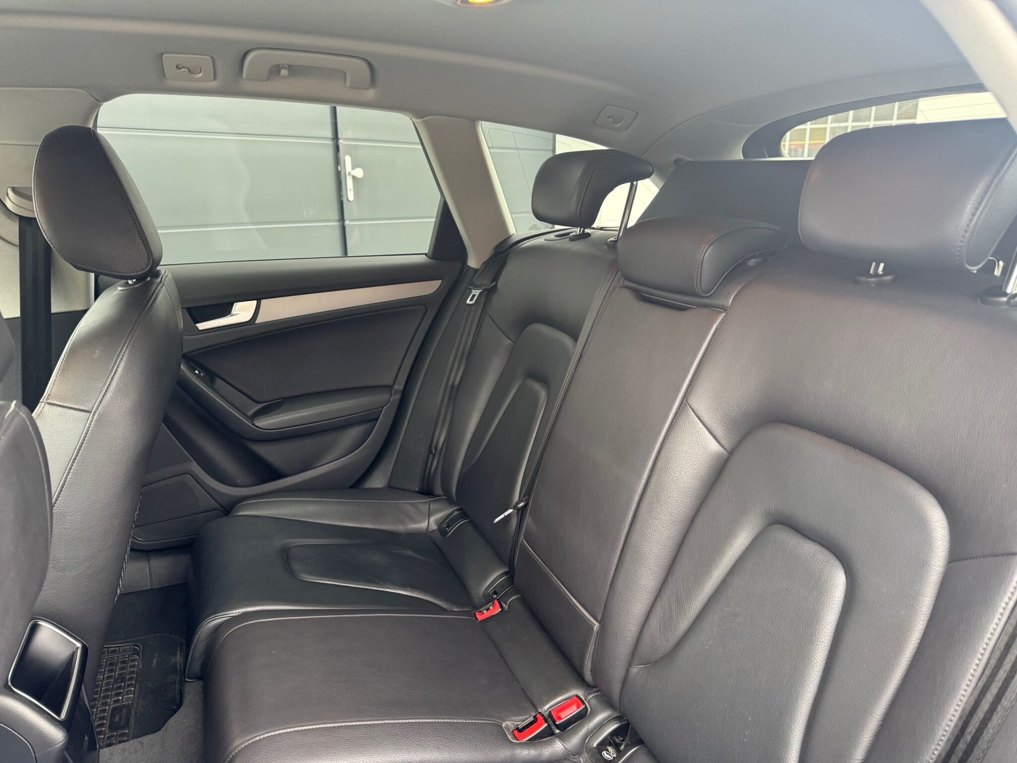 Audi A4 Avant 2,0 TDI quattro Intense